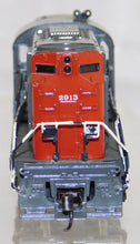 Load image into Gallery viewer, KATO #2913 HO Scale RS-11 Southern Pacific diesel engine Runs &lights Atlas 7093