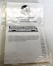 Load image into Gallery viewer, MTH Premier 20-6542 Amtrak 5 Stripe Phase IV 70' Superliner Transitional Sleeper Step Crack