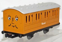 Load image into Gallery viewer, Lionel 6-15118 Thomas Tank Clarabel Passenger Rail Car 1997 O Gauge Train Coach