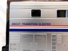 Load image into Gallery viewer, MTH Premier 20-6542 Amtrak 5 Stripe Phase IV 70' Superliner Transitional Sleeper Step Crack