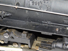 Load image into Gallery viewer, Lionel 773 Hudson 1950 4-6-4 Steam Engine & 2426W tender Runs Whistles +Instructions