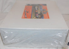 Load image into Gallery viewer, Lionel 6-11982 New Jersey Transit NJ Diesel ore car Set 1998 Ltd edition 1998 SEALED Interesting!