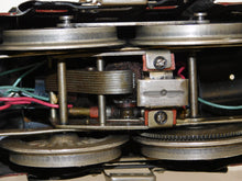 Load image into Gallery viewer, Lionel #38 Standard Gauge engine 0-4-0 Black 1913-20s Runs Reverses & Lights Pre