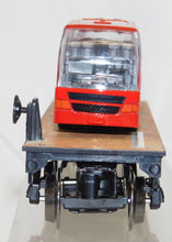 Load image into Gallery viewer, Menards 279-3844 Lehigh Valley Flat Car & Travel Bus no lights rough sound O/027