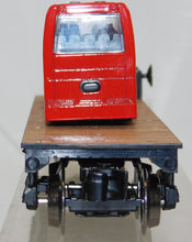 Load image into Gallery viewer, Menards 279-3844 Lehigh Valley Flat Car & Travel Bus no lights rough sound O/027