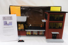 Load image into Gallery viewer, MTH 30-9110 Operating Transfer Dock Freight Warehouse Workers move backNforth O NEW BELTS