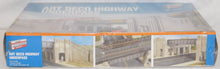 Load image into Gallery viewer, Walthers 933-3190 HO Scale Art Deco Highway Underpass 1/87 SEALD C10 Cornerstone