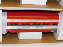 Load image into Gallery viewer, Lionel Texas Special Passenger 6 car set 6-29129 4 cars + 39166 2 car Set MKT NEW