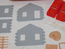 Load image into Gallery viewer, Lionel 969 Construction Set BOXED & COMPLETE w/instructions Postwar O/S Original