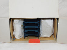 Load image into Gallery viewer, Hornby R8008 Grand Suspension Bridge in Box HO / OO scale model railroad 1/76 C9