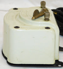 Load image into Gallery viewer, Lionel 1043-500 IVORY GIrl's Train transformer 1957-58 Works gold handle CLEAN
