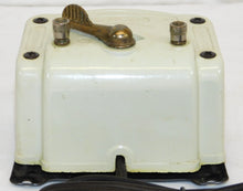 Load image into Gallery viewer, Lionel 1043-500 IVORY GIrl's Train transformer 1957-58 Works gold handle CLEAN