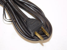 Load image into Gallery viewer, Lionel 1043-500 IVORY GIrl's Train transformer 1957-58 Works gold handle CLEAN