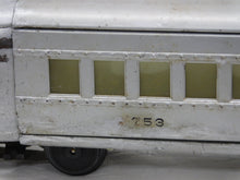Load image into Gallery viewer, Lionel 751W Union Pacific Aluminum Articulated Streamliner set 752W 753 754 1935