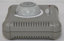 Load image into Gallery viewer, Bachmann 44213 G HO N Power Pack transformer speed controller 1 amp w/ ON/OFF