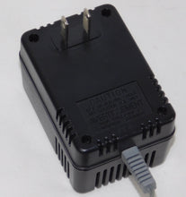 Load image into Gallery viewer, Bachmann 44213 G HO N Power Pack transformer speed controller 1 amp w/ ON/OFF
