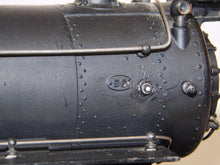 Load image into Gallery viewer, Lionel 902B Outfit Prewar 227 Locomotive Tender BOXED in SET BOX Bell ring CLEAN