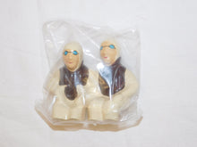 Load image into Gallery viewer, Lionel Classics 6-13805 Speed Boat Wind Up Remake of #44 Prewar 17" C-10 New