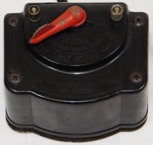 Load image into Gallery viewer, Lionel Trains 1043 transformer 50 watt Type A power pack Postwar 1953-57