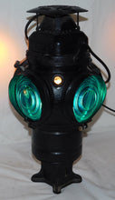 Load image into Gallery viewer, Adlake Railroad Non-Sweating Switch Lantern w/ bulb & plug Works Vintage Chicago