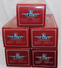 Load image into Gallery viewer, Lionel Classics 13102 13403 13407 1-381E State Passenger Set Standard Gauge engine+ 4 cars