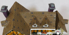 Load image into Gallery viewer, K-Line K-42432 Spookiest House on the Block O/027 for O gauge LEMAX C8 Halloween