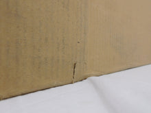 Load image into Gallery viewer, Lionel 6-15333 Norfolk & Western SIX CAR Aluminum Passenger Set Powhattan Factory SEALED