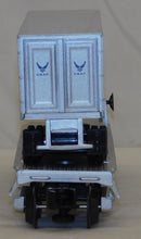 Load image into Gallery viewer, Lionel 6-52513 St Louis LRRC U.S. Air Force TOFC Flatcar w/ Trailer C-9 FRISCO O