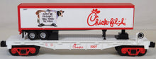 Load image into Gallery viewer, MTH 30-76274 Chick-Fil-A Flat Car w/40' Trailer #2007 O gauge Rail King HTF step crack Uncatalogied