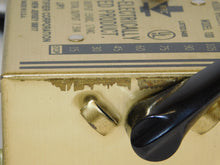 Load image into Gallery viewer, MRC #100 HO scale TRAINPACK Power Pack DC transformer fwd/revrs BOXED CLEAN C8