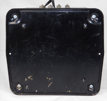 Load image into Gallery viewer, Lionel Type V transformer 150 watts RUNS 4 TRAINS 1939-47 RED print O / STANDARD