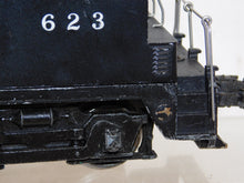 Load image into Gallery viewer, Lionel Trains 623 ATSF Santa Fe NW-2 Diesel Switcher Engine 52-54 Magnetraction