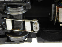 Load image into Gallery viewer, Lionel Trains 623 ATSF Santa Fe NW-2 Diesel Switcher Engine 52-54 Magnetraction