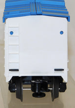 Load image into Gallery viewer, Lionel 6-29828 US Air Force Minuteman boxcar w/ cannon 3666 Postwar Celebration