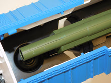 Load image into Gallery viewer, Lionel 6-29828 US Air Force Minuteman boxcar w/ cannon 3666 Postwar Celebration