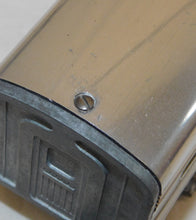 Load image into Gallery viewer, American Flyer 660 661 662 663 Aluminum Passenger Cars Metal lit com/dome/vd/obs 1950-52