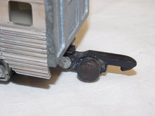 Load image into Gallery viewer, American Flyer 660 661 662 663 Aluminum Passenger Cars Metal lit com/dome/vd/obs 1950-52