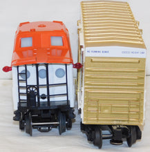 Load image into Gallery viewer, Lionel Disney Mickey Mouse Express Freight Set 15 pcs Engine +14 cars Runs CLEAN