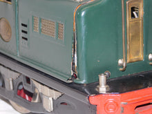 Load image into Gallery viewer, Lionel #402 Standard Gauge DARK GREEN electric engine 0-4-4-0 Dual Motors Prewar