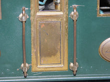Load image into Gallery viewer, Lionel #402 Standard Gauge DARK GREEN electric engine 0-4-4-0 Dual Motors Prewar