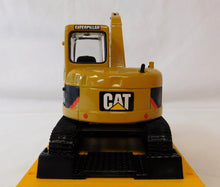 Load image into Gallery viewer, MTH Rail King 30-76299 Flat Car w/(1) CAT 308C CR Hydraulic Excavator Load C-8