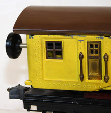 Load image into Gallery viewer, Lionel 810 Crane Derrick Big O Prewar Metal Nice restoration controls work