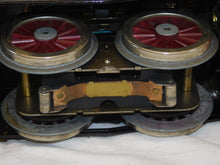 Load image into Gallery viewer, Lionel #402 Standard Gauge DARK GREEN electric engine 0-4-4-0 Dual Motors Prewar