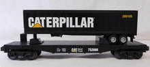 Load image into Gallery viewer, MTH 30-7697 Caterpillar Flat Car w/ 40' Trailer O gauge 2001 CAT TOFC C-8 train