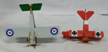 Load image into Gallery viewer, Lionel 6-14101 Red Baron Pylon World War 1 Airplanes go around 2001 accessory