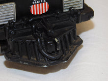 Load image into Gallery viewer, BIG BOY SCARCE LIMITED O Gauge Union Pacific 4-8-8-4 BIG BOY #4000 Steam Engine #212 of?