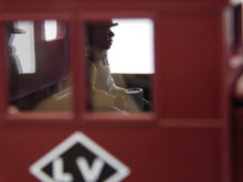 Load image into Gallery viewer, MTH 20-91020 Lehigh Valley Extended Vision caboose Premier O scale 1999 1/48 C-8