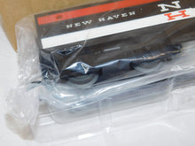 Load image into Gallery viewer, Lionel 6-52447 Add On Set for #1608W New Haven #209 Passenger LCCA B+2 pass cars