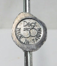 Load image into Gallery viewer, Department 56 Village Chain Link Fence Extensions Set Of 4 Boxed 5235-3 Silver