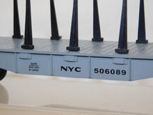 Load image into Gallery viewer, Lionel 6-36099 New York Central Bulkhead flat car w/ stakes NYC 506089 O/027 C-7+